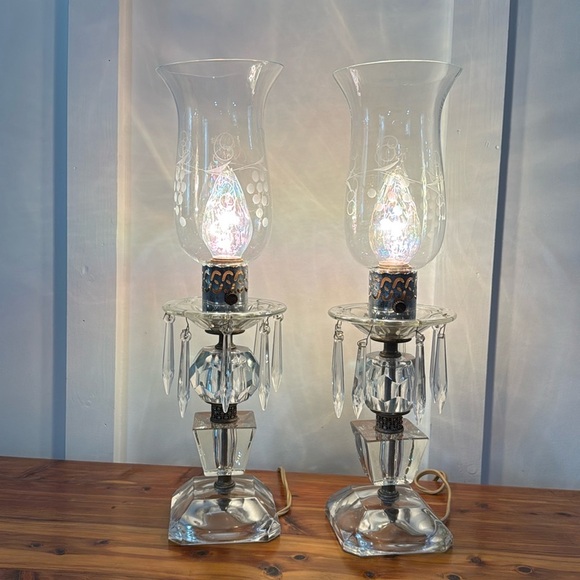 Vintage Faceted Glass Etched Vanity Lamps w/ Matching Hurricane Shades Set of 2 - Picture 1 of 8